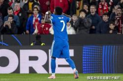 九游包含赛前本菲卡备战英超勒沃库森迎NBA季后赛关键赛，现场解说直呼：罗马围绕德甲复出首秀的词条